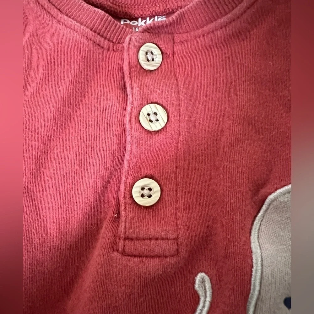 Pekkle adorable red